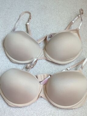 2 Candie's Smooth Nude T-Shirt Bras